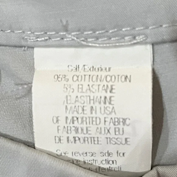 theory side button khaki shorts size 4 - Picture 2 of 4